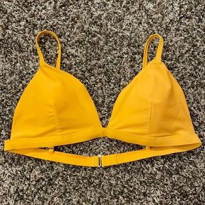 Hollister Bikini Bathing Suit Top.  XL